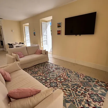 Apartamento Downtown - Piazza Costituzione